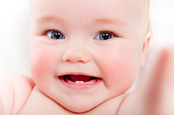 Teething: Knowing Teeth Eruption Age is Helpful for Mothers